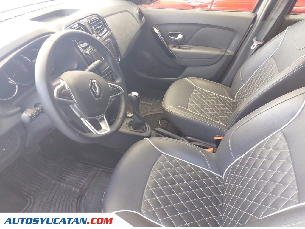 Renault Logan 2023
