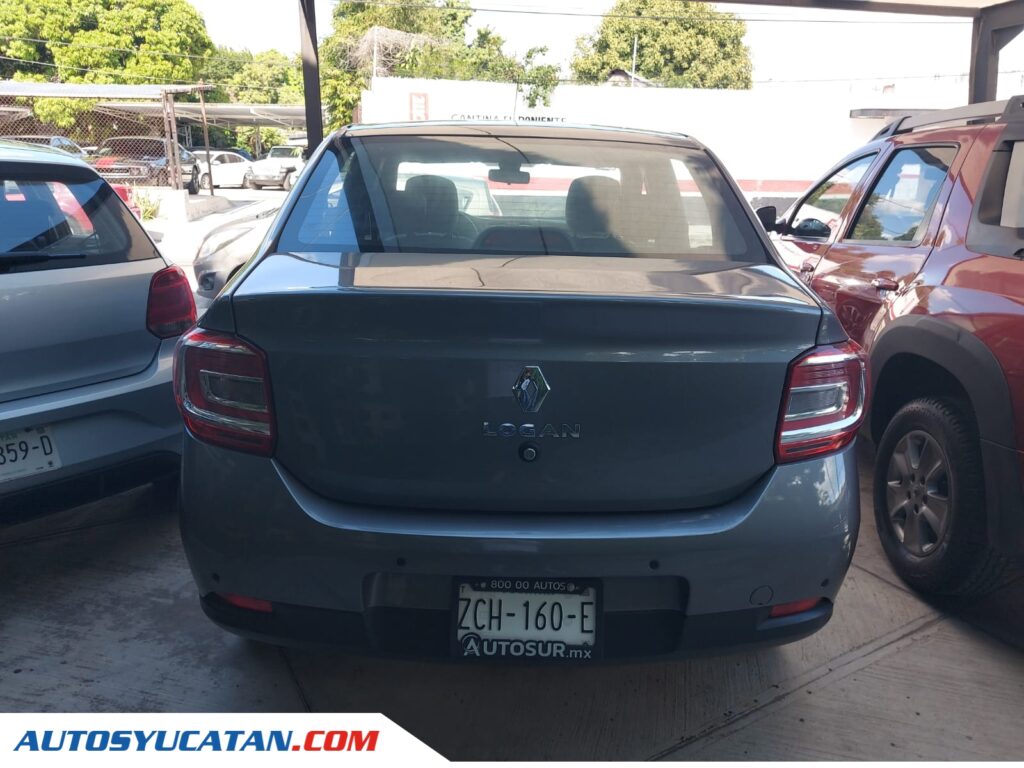 Renault Logan 2023