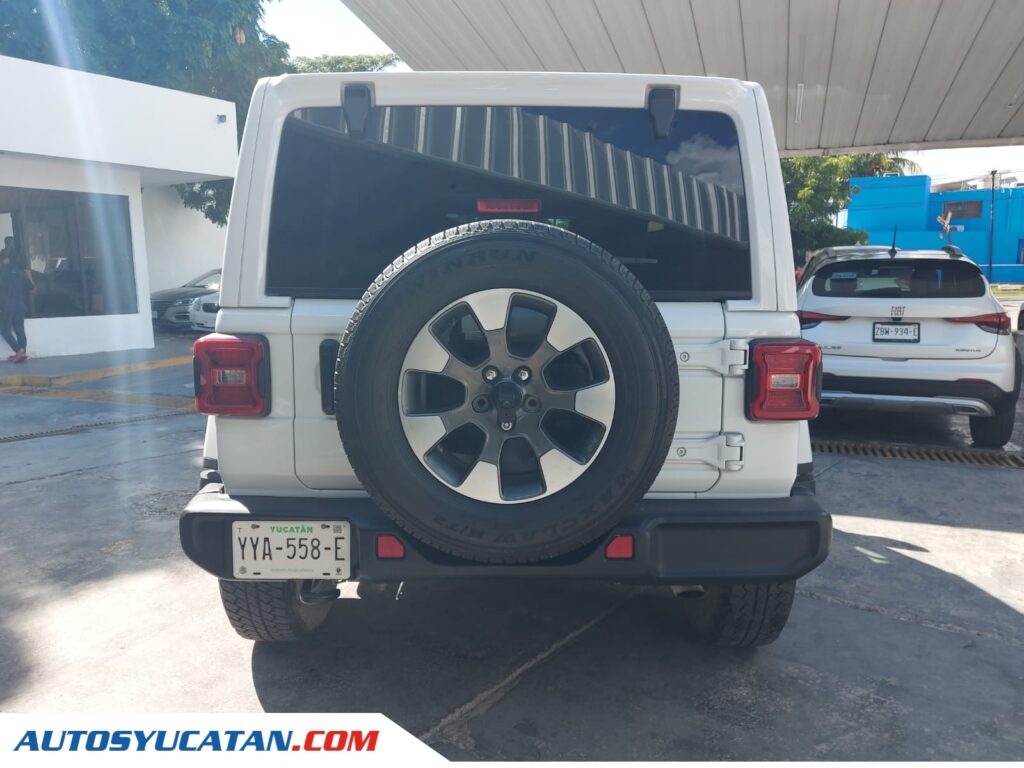 Jeep Wrangler Sahara 2022