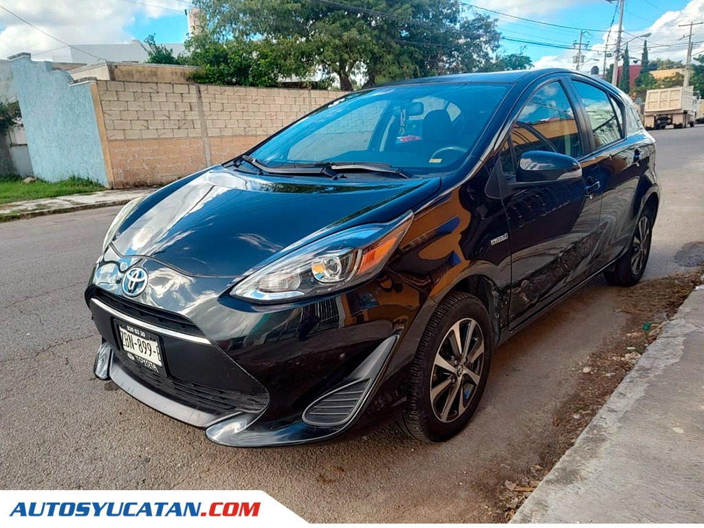 Toyota Prius C 2018