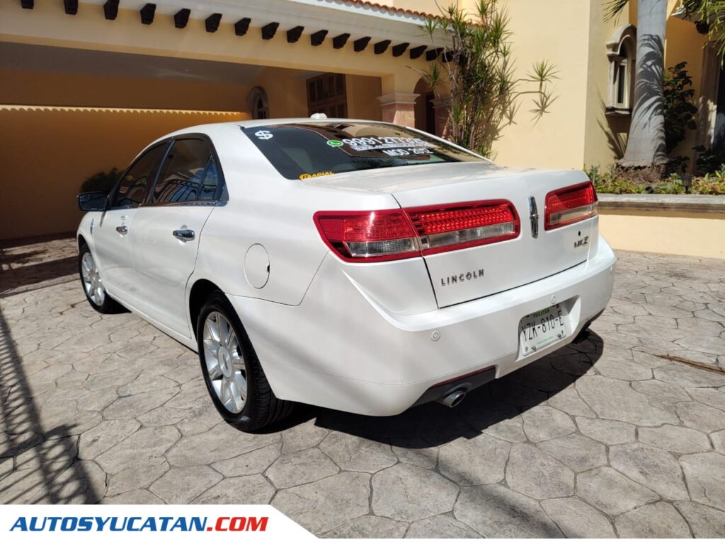 Lincoln MKZ 2012