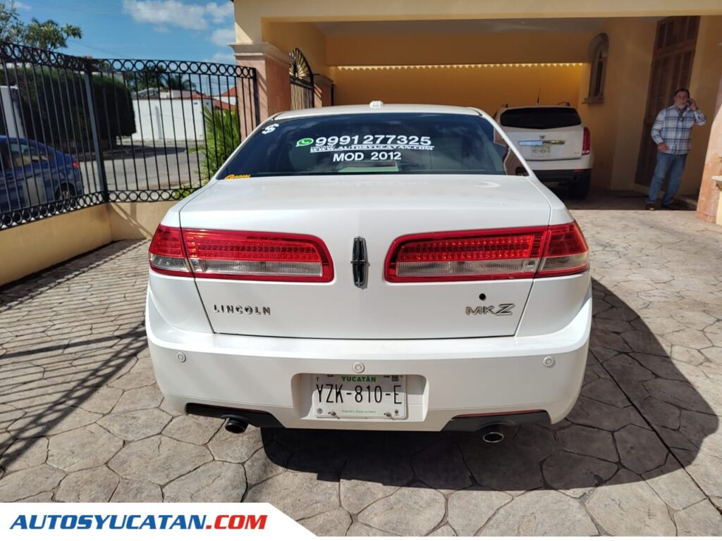 Lincoln MKZ 2012