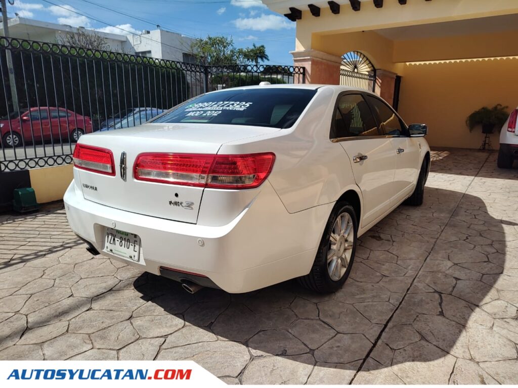 Lincoln MKZ 2012
