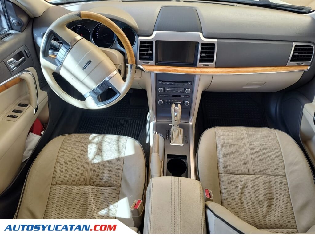 Lincoln MKZ 2012