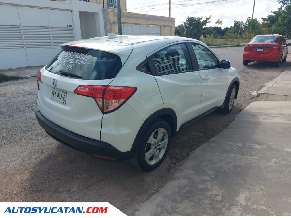 Honda HR-V Uniq 2016
