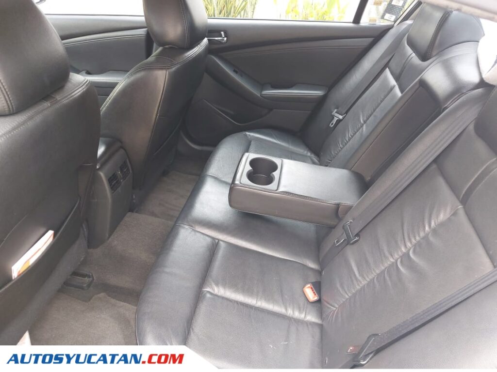 Nissan Altima SL High 2.5 CVT 2010