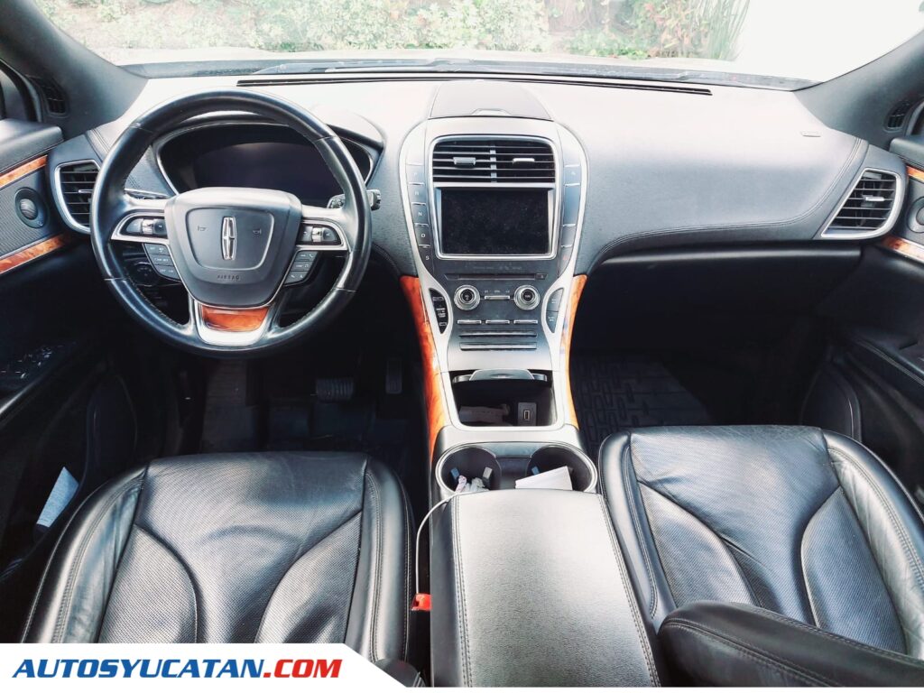 Lincoln Nautilus 2019