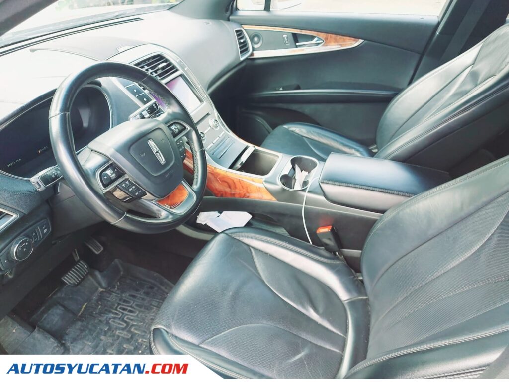 Lincoln Nautilus 2019