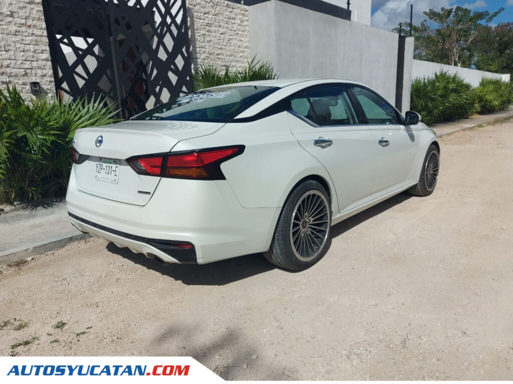 Nissan Altima Exclusive Turbo 2019