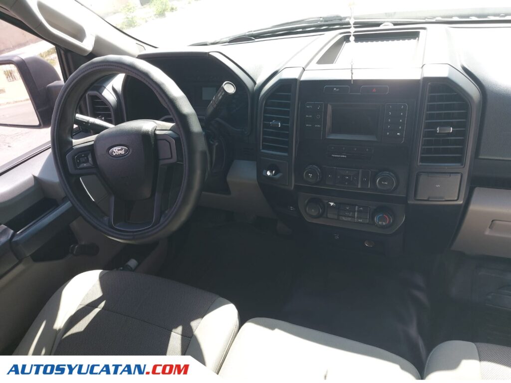 Ford F-150 XL Cabina Regular 4x2 2016