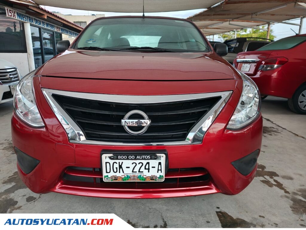 Nissan Versa Drive Standard 2022
