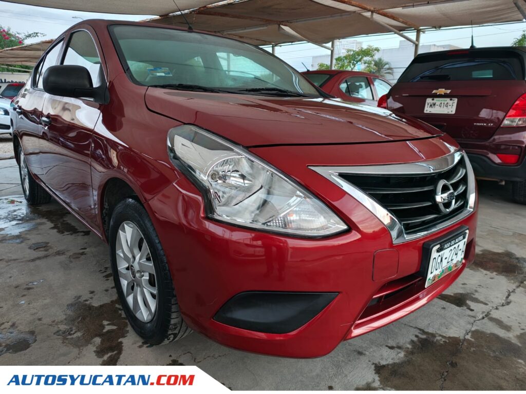 Nissan Versa Drive Standard 2022