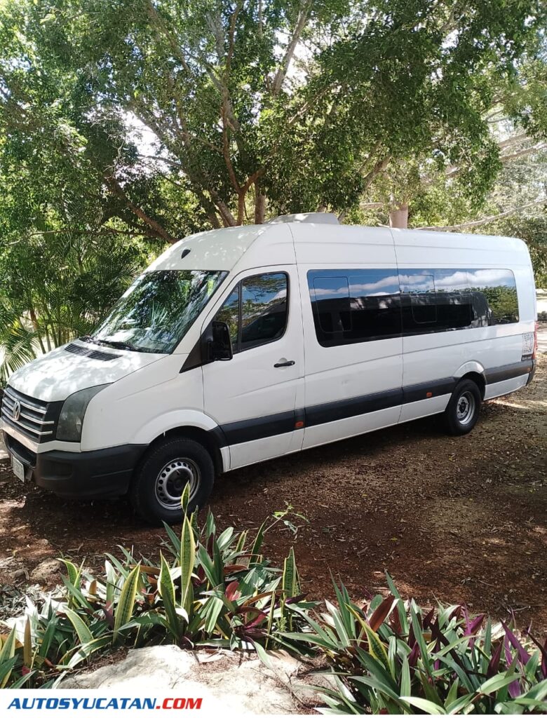 Volkswagen Crafter 20 pasajeros 2016