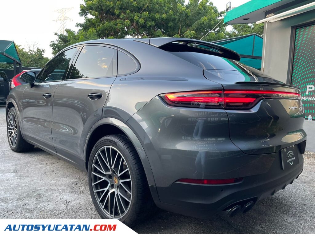 Porsche Cayenne Coupe 2021
